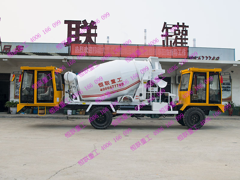 雙頭小型攪拌車(chē)